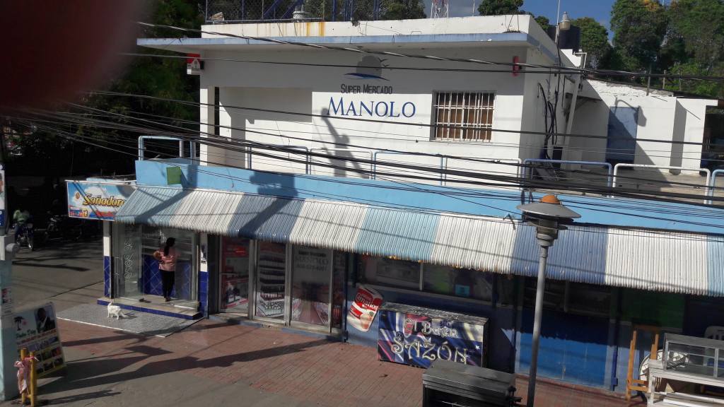 Manolo-Supermarkt-Boca-Chica